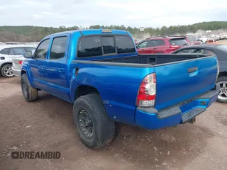 2009 Toyota Tacoma PreRunner with VIN 3TMJU62N89M086883, listed as a IAAI auction lot 41451470 with 226,002 mi miles. Bid and sale history available at carsss.com. Image 3.