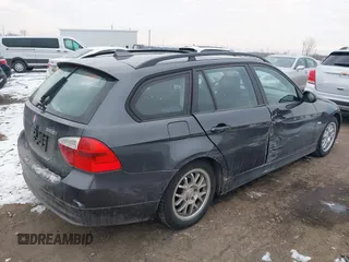 2007 BMW 3 Series 328i with VIN WBAVS13587FX15951, listed as a IAAI auction lot 41530164 with 153,051 mi miles. Bid and sale history available at carsss.com. Image 4.
