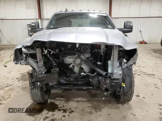 2024 Ram 2500 Tradesman with VIN 3C6UR5HJ5RG288017, listed as a Copart auction lot 41655705 with 2,920 mi miles and Salvage title. Bid and sale history available at DreamBid. Image 5.