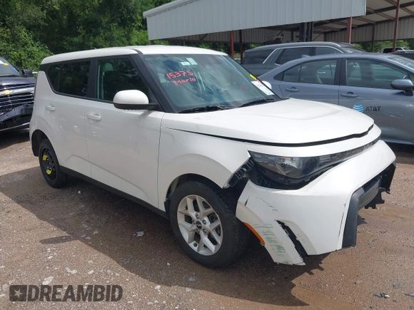 2023 Kia Soul LX with VIN KNDJ23AU5P7865680, listed as a IAAI auction lot 42204441 with 42,399 mi miles and . Bid and sale history available at DreamBid. Image 1.