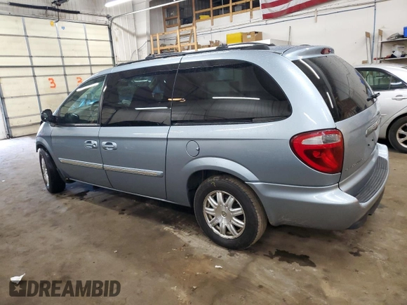 2005 Chrysler Town & Country Touring with VIN 2C4GP54L15R400125, listed as a Copart auction lot 46932135 with 94,034 mi miles and Non Repairable. Bid and sale history available at carsss.com. Image 2.