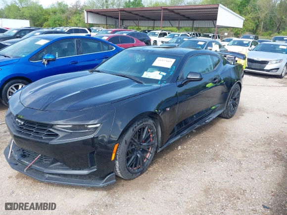 2019 Chevrolet Camaro 1LT with VIN 1G1FB1RX5K0133813, listed as a IAAI auction lot 41927669 with 89,557 mi miles. Bid and sale history available at carsss.com. Image 21.