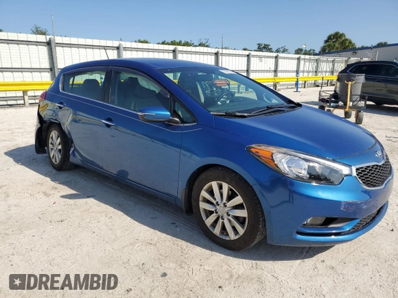 2015 Kia Forte EX with VIN KNAFX5A81F5320234, listed as a Copart auction lot 52598225 with 40,242 mi miles and Salvage Title. Bid and sale history available at DreamBid. Image 4.