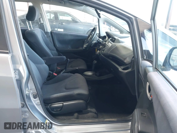 2010 Honda Fit Sport with VIN JHMGE8H4XAC021913, listed as a IAAI auction lot 42607154 with 193,529 mi miles and . Bid and sale history available at DreamBid. Image 5.