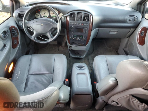 2004 Chrysler Town & Country Limited with VIN 2C8GP64L74R532888, listed as a Copart auction lot 89167885 with 95,004 mi miles and Salvage Title. Bid and sale history available at DreamBid. Image 8.