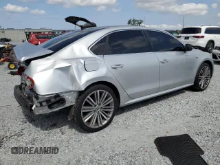 2015 Volkswagen Passat SE с VIN 1VWBS7A38FC084903, выставлен на аукционе Copart как лот 56163075 с пробегом 101 806 миль миль и Списание • Salvage title. История ставок и продаж доступна на DreamBid. Изображение 3.