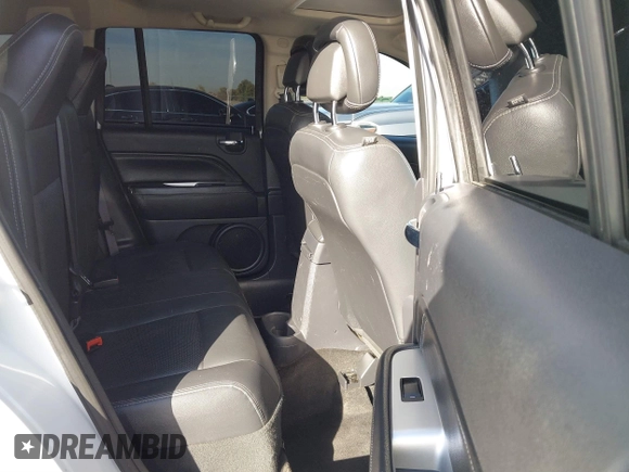 2016 Jeep Compass High Altitude Edition with VIN 1C4NJDEB8GD546245, listed as a IAAI auction lot 41557037 with 116,672 mi miles. Bid and sale history available at carsss.com. Image 8.