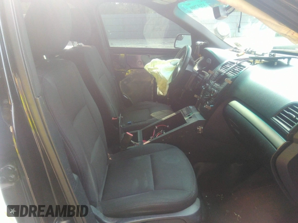 2017 Ford Police Interceptor Utility z VIN 1FM5K8AR9HGA24386, wystawiony jako IAAI lot #37197888 z przebiegiem 80 013 mil mil oraz . Historia ofert i sprzedaży dostępna na DreamBid. Obrazek 5.