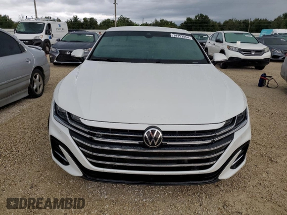 2023 Volkswagen Arteon SEL R-Line z VIN WVWSR7ANXPE013112, wystawiony jako Copart lot #74192954 z przebiegiem Nie podano mil oraz Szkoda całkowita • Salvage title. Historia ofert i sprzedaży dostępna na DreamBid. Obrazek 5.