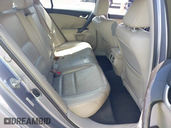 2011 Acura TSX с VIN JH4CU2F61BC004728, выставлен на аукционе IAAI как лот 42392780 с пробегом 168 723 миль миль и . История ставок и продаж доступна на DreamBid. Изображение 8.
