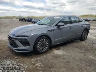 2024 Hyundai Sonata Hybrid SEL with VIN KMHL34JJ7RA096053, listed as a Copart auction lot 53102305 with 25,044 mi miles and Clean Title. Bid and sale history available at carsss.com. Image 1.