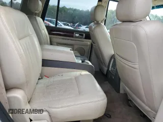 2004 Lincoln Navigator Luxury with VIN 5LMFU27R74LJ04903, listed as a Copart auction lot 41179374 with 251,101 mi miles and Clean Title. Bid and sale history available at carsss.com. Image 11.