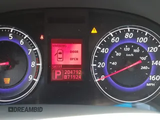2008 Infiniti G35 Journey z VIN JNKBV61E78M217927, wystawiony jako IAAI lot #42651058 z przebiegiem 204 792 mil mil oraz . Historia ofert i sprzedaży dostępna na DreamBid. Obrazek 16.