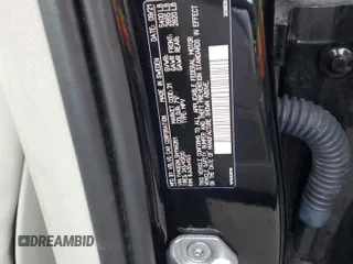 2022 Volvo V90 z VIN YV4062NL5N1146261, wystawiony jako Copart lot #85596744 z przebiegiem 28 mil mil oraz Szkoda całkowita • Salvage title. Historia ofert i sprzedaży dostępna na DreamBid. Obrazek 12.