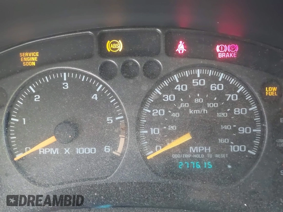 1999 GMC Jimmy SLE with VIN 1GKDT13W5X2520020, listed as a IAAI auction lot 41337936 with 277,615 mi miles. Bid and sale history available at carsss.com. Image 7.