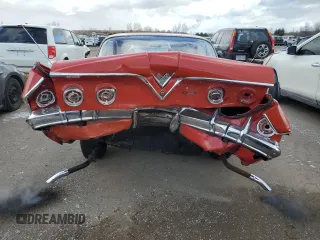 1961 Chevrolet Impala с VIN 11837A184419, выставлен на аукционе Copart как лот 82101184 с пробегом 41 000 миль миль и Чистый • Clean title. История ставок и продаж доступна на DreamBid. Изображение 6.