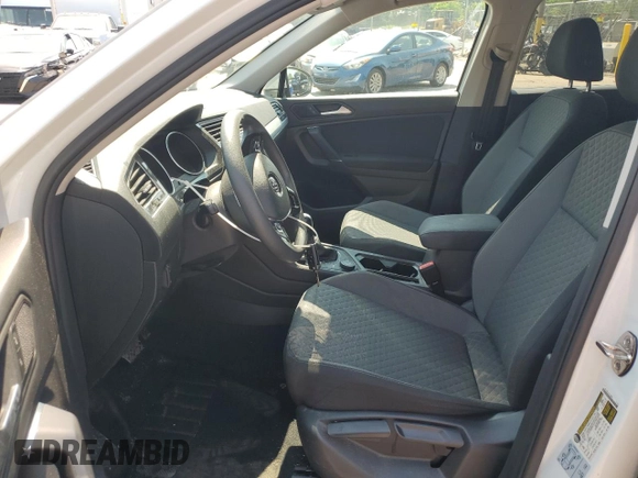 2020 Volkswagen Tiguan S с VIN 3VV0B7AXXLM030852, выставлен на аукционе Copart как лот 60692205 с пробегом 78 990 миль миль и Списание • Salvage title. История ставок и продаж доступна на DreamBid. Изображение 7.