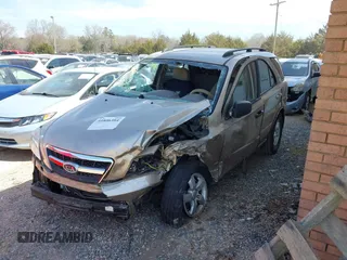 2009 Kia Sorento LX with VIN KNDJD735995865882, listed as a IAAI auction lot 41806384 with 1 mi miles. Bid and sale history available at carsss.com. Image 2.