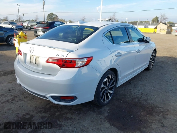 2016 Acura ILX w/Premium/A-SPEC Pkg with VIN 19UDE2F82GA016380, listed as a IAAI auction lot 41262198 with 55,656 mi miles. Bid and sale history available at carsss.com. Image 4.