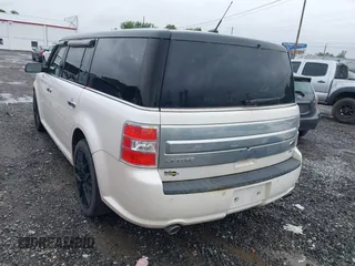 2015 Ford Flex Limited z VIN 2FMHK6D85FBA05147, wystawiony jako IAAI lot #42354595 z przebiegiem 246 245 mil mil oraz . Historia ofert i sprzedaży dostępna na DreamBid. Obrazek 3.