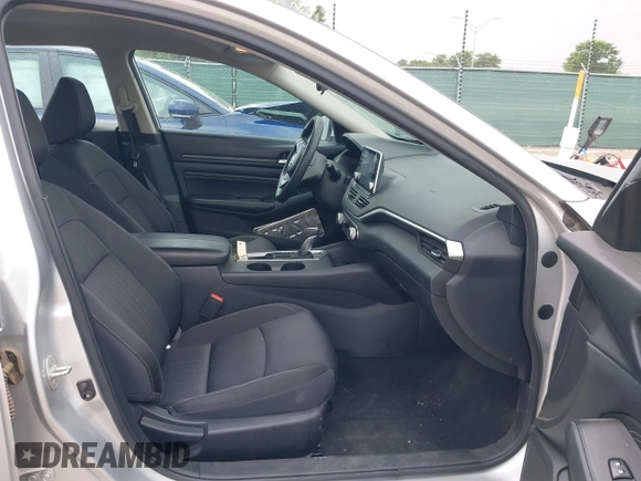 2020 Nissan Altima 2.5 S with VIN 1N4BL4BV2LC159837, listed as a IAAI auction lot 42177451 with 66,123 mi miles and . Bid and sale history available at carsss.com. Image 5.
