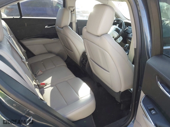2019 Cadillac XT4 AWD Premium Luxury with VIN 1GYFZDR44KF197830, listed as a IAAI auction lot 41795431 with 54,106 mi miles. Bid and sale history available at carsss.com. Image 8.