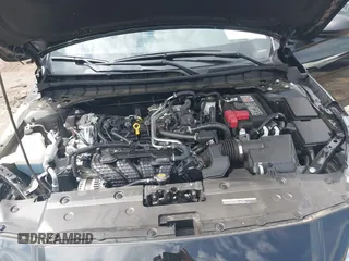 2025 Nissan Altima SV z VIN 1N4BL4DV9SN375653, wystawiony jako IAAI lot #42509470 z przebiegiem 6 362 mil mil oraz . Historia ofert i sprzedaży dostępna na DreamBid. Obrazek 10.
