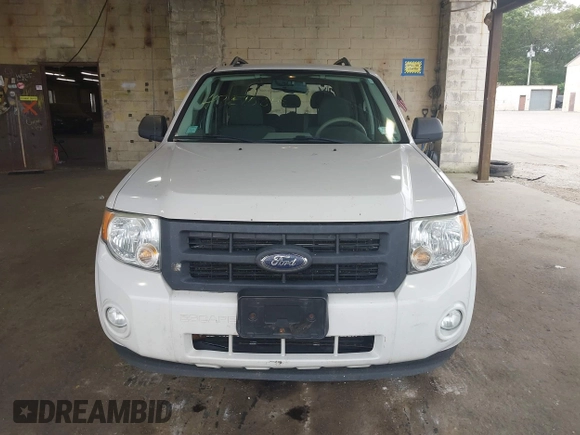 2009 Ford Escape Hybrid with VIN 1FMCU59399KC34999, listed as a IAAI auction lot 42515815 with 201,130 mi miles and . Bid and sale history available at DreamBid. Image 12.