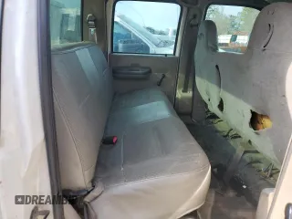 2001 Ford F-350 XL with VIN 1FTSW30L21EB93260, listed as a Copart auction lot 45002565 with 307,878 mi miles and Salvage Title. Bid and sale history available at DreamBid. Image 10.