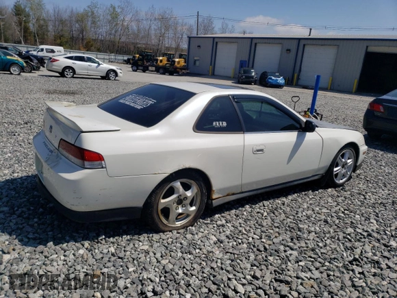 1998 Honda Prelude with VIN JHMBB6145WC009435, listed as a Copart auction lot 54256295 with 208,067 mi miles and Clean Title. Bid and sale history available at DreamBid. Image 3.