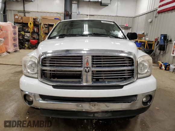 2008 Dodge 1500 SLT z VIN 1D7HU18298S567638, wystawiony jako Copart lot #53362695 z przebiegiem 227 073 mil mil oraz Czysty tytuł • Clean title. Historia ofert i sprzedaży dostępna na DreamBid. Obrazek 5.