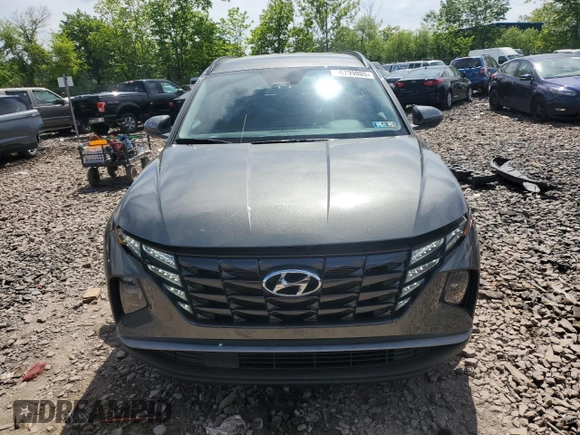 2023 Hyundai Tucson SEL z VIN 5NMJBCAE1PH272772, wystawiony jako Copart lot #56799805 z przebiegiem 20 041 mil mil oraz Szkoda całkowita • Salvage title. Historia ofert i sprzedaży dostępna na DreamBid. Obrazek 5.