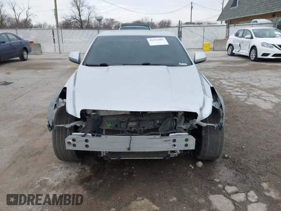 2014 Cadillac ATS Standard AWD with VIN 1G6AG5RX9E0179422, listed as a IAAI auction lot 41826487 with 121,061 mi miles and . Bid and sale history available at carsss.com. Image 12.