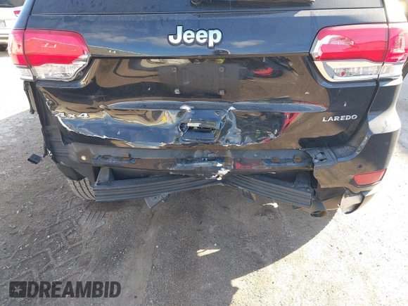 2017 Jeep Grand Cherokee Laredo with VIN 1C4RJFAG0HC674615, listed as a IAAI auction lot 41498307 with 91,899 mi miles. Bid and sale history available at carsss.com. Image 6.