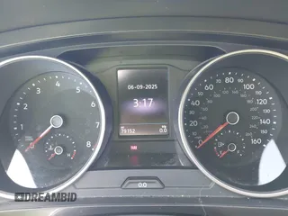 2018 Volkswagen Tiguan SEL z VIN 3VV3B7AX1JM214734, wystawiony jako IAAI lot #42473627 z przebiegiem 79 152 mil mil oraz . Historia ofert i sprzedaży dostępna na DreamBid. Obrazek 7.