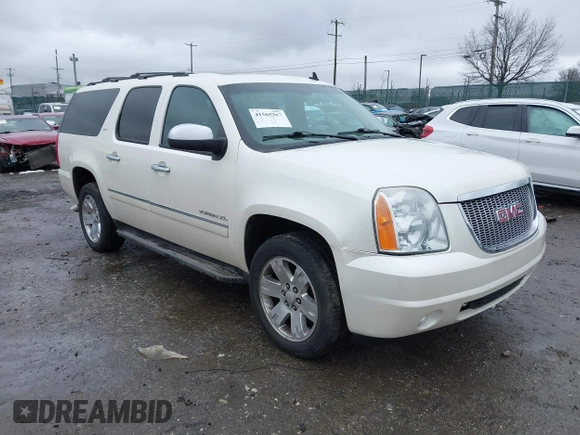 2012 GMC Yukon XL SLT with VIN 1GKS2KE77CR205341, listed as a IAAI auction lot 41565367 with 165,500 mi miles. Bid and sale history available at carsss.com. Image 1.