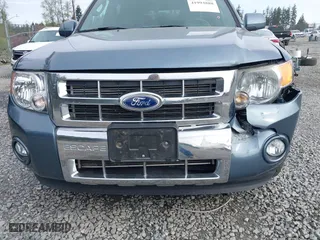 2010 Ford Escape Limited with VIN 1FMCU9EG1AKB89593, listed as a IAAI auction lot 41993888 with 121,175 mi miles. Bid and sale history available at carsss.com. Image 6.