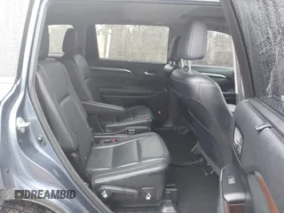 2015 Toyota Highlander Limited z VIN 5TDDKRFH6FS092511, wystawiony jako IAAI lot #42082706 z przebiegiem 137 384 mil mil oraz . Historia ofert i sprzedaży dostępna na DreamBid. Obrazek 8.