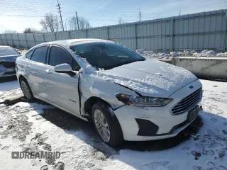 2019 Ford Fusion Hybrid SE with VIN 3FA6P0LU8KR263933, listed as a Copart auction lot 72080582 with 95,249 mi miles. Bid and sale history available at carsss.com. Image 4.