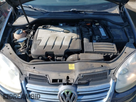 2009 Volkswagen Jetta TDI with VIN 3VWRL71K99M030967, listed as a IAAI auction lot 42759631 with 152,336 mi miles and . Bid and sale history available at DreamBid. Image 10.