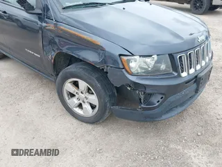 2014 Jeep Compass Sport with VIN 1C4NJCBA7ED882522, listed as a IAAI auction lot 42122474 with 187,157 mi miles and . Bid and sale history available at DreamBid. Image 6.