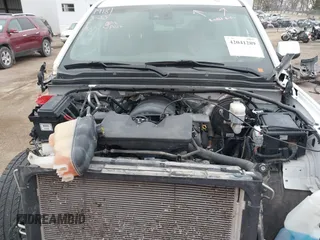 2015 Chevrolet Suburban LT with VIN 1GNSKJKC7FR547276, listed as a IAAI auction lot 42041289 with 189,075 mi miles and . Bid and sale history available at DreamBid. Image 10.