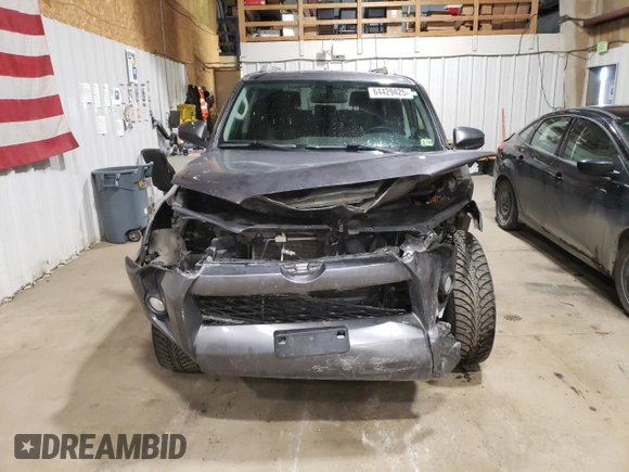 2018 Toyota 4Runner SR5 with VIN JTEBU5JR5J5593670, listed as a Copart auction lot 64429425 with 156,040 mi miles and Salvage title. Bid and sale history available at DreamBid. Image 5.