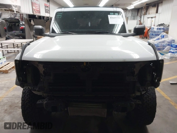 2021 Ford Bronco with VIN 1FMEE5DP2MLA94460, listed as a IAAI auction lot 41615753 with 43,808 mi miles and . Bid and sale history available at DreamBid. Image 13.