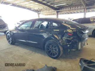 2023 Tesla Model 3 z VIN 5YJ3E1EA4PF458674, wystawiony jako Copart lot #60168815 z przebiegiem 49 007 mil mil oraz Szkoda całkowita • Salvage title. Historia ofert i sprzedaży dostępna na DreamBid. Obrazek 2.