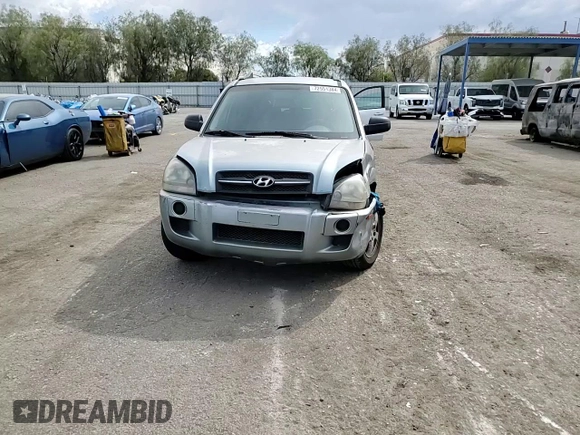 2005 Hyundai Tucson GL with VIN KM8JM12B95U080391, listed as a Copart auction lot 72551384 with 238,122 mi miles and Salvage Title. Bid and sale history available at carsss.com. Image 11.