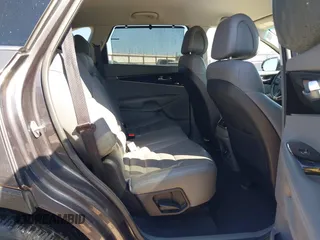 2016 Kia Sorento EX with VIN 5XYPHDA52GG158367, listed as a IAAI auction lot 42205813 with 188,654 mi miles and . Bid and sale history available at DreamBid. Image 8.