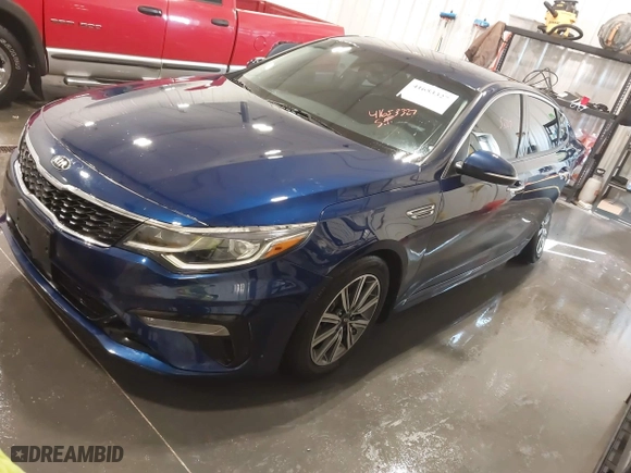 2019 Kia Optima EX with VIN 5XXGU4L19KG285328, listed as a IAAI auction lot 41653327 with 114,251 mi miles. Bid and sale history available at carsss.com. Image 2.