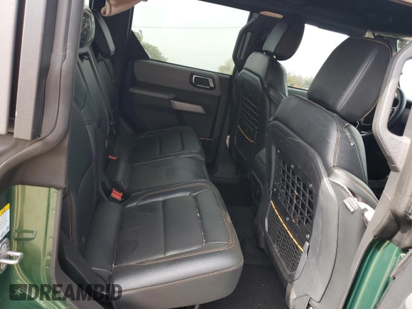 2023 Ford Bronco z VIN 1FMEE5DP2PLB22598, wystawiony jako Copart lot #54707415 z przebiegiem 10 266 mil mil oraz Szkoda całkowita • Salvage title. Historia ofert i sprzedaży dostępna na DreamBid. Obrazek 10.