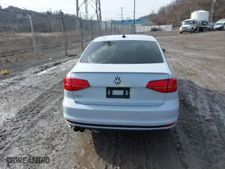 2017 Volkswagen Jetta GLI with VIN 3VW4T7AJ7HM216331, listed as a IAAI auction lot 41513323 with 174,287 mi miles. Bid and sale history available at carsss.com. Image 16.
